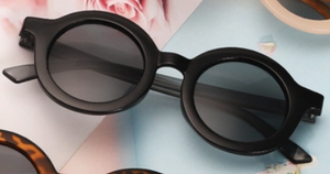 Open image in slideshow, Trendsetter Sunglasses
